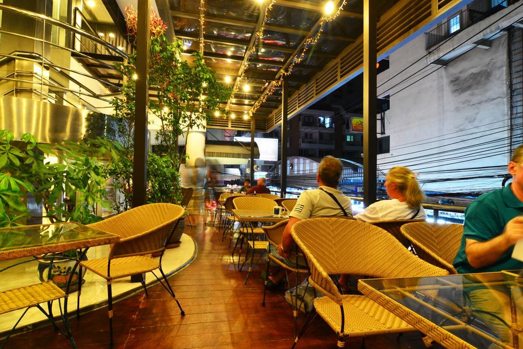 Bubble Space Bangkok Exteriör bild